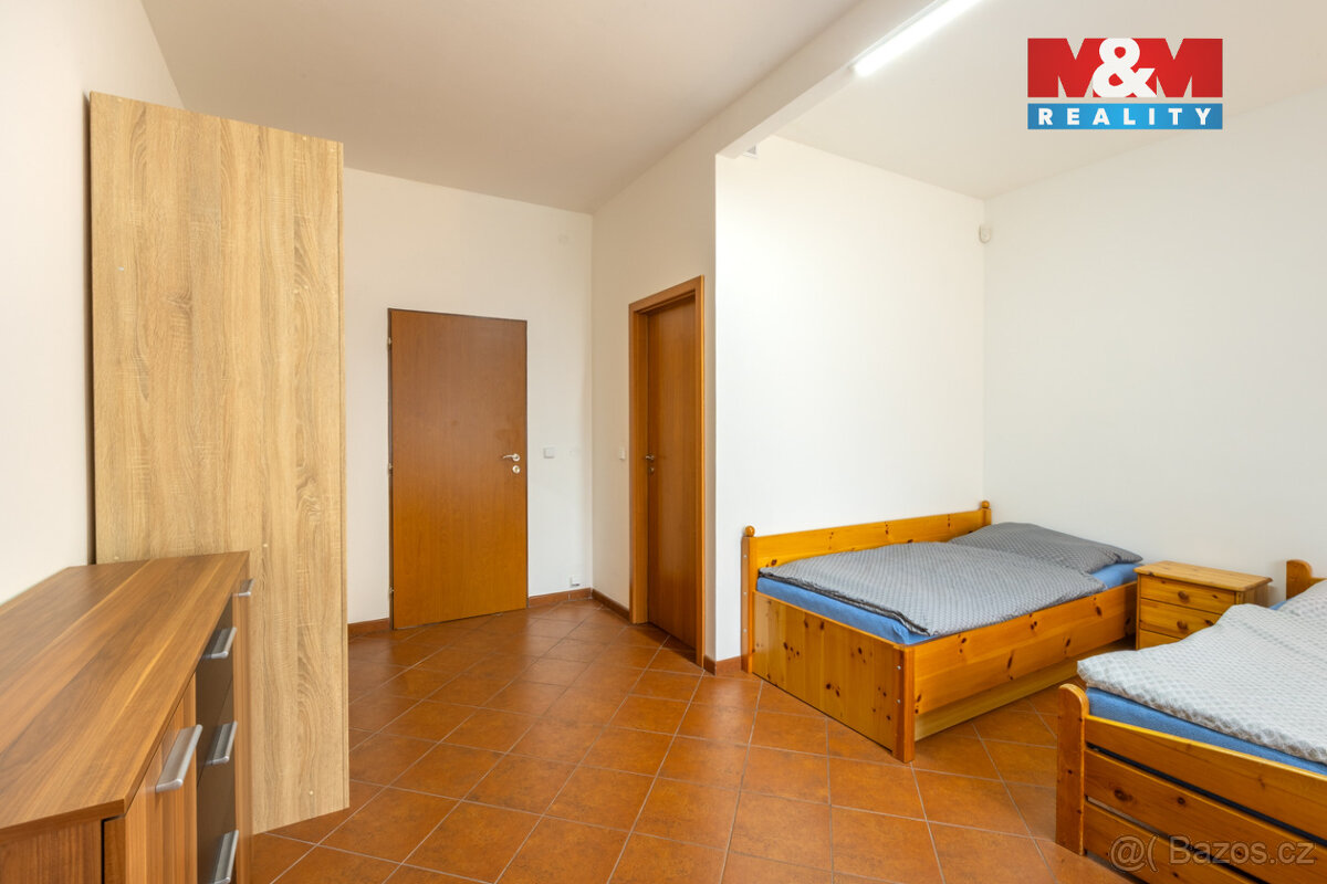 Prodej rodinného domu, 310 m², Karlovy Vary, St. Kysibelská - 9