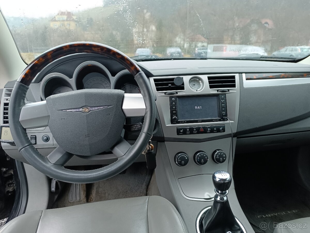 Chrysler Sebring Cabrio s pevnou střechou - 9
