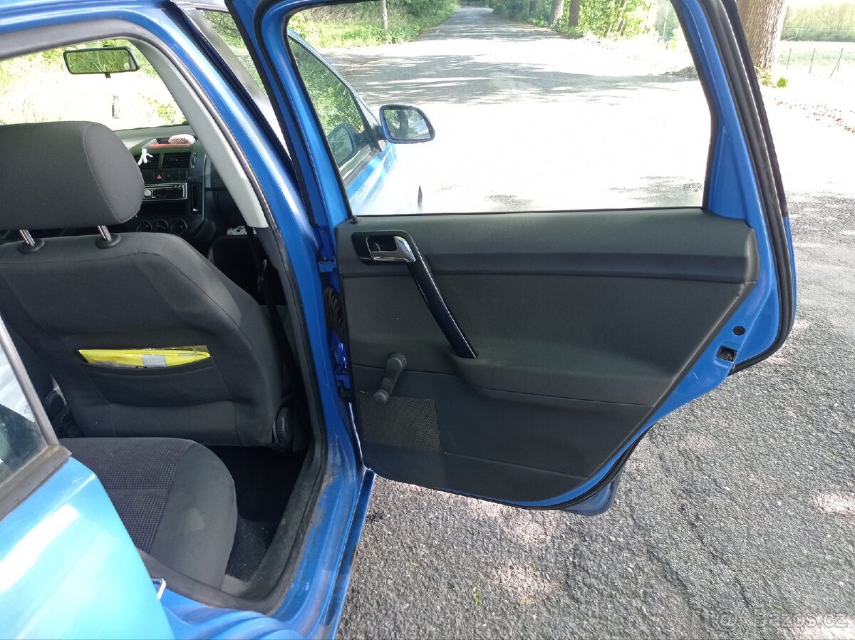 Volkswagen Polo - 9