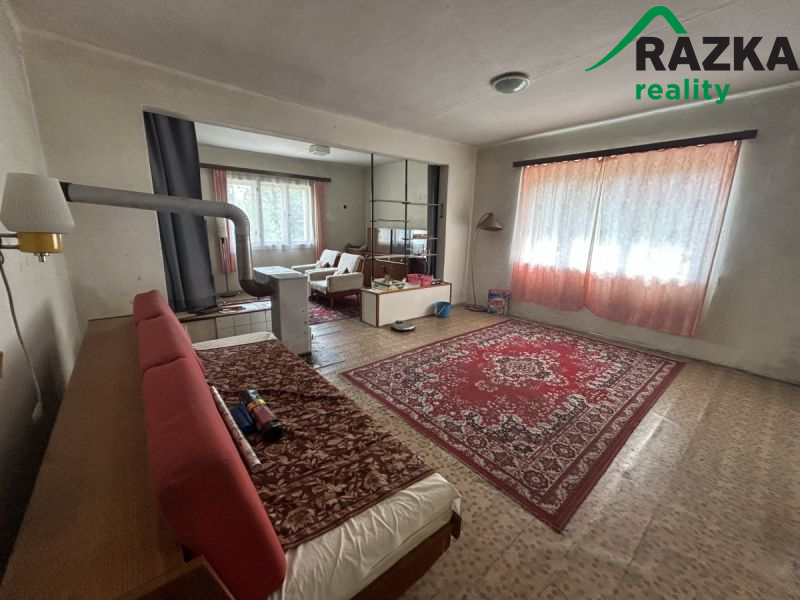 Prodej rodinného domu se zahrada a garáží -... - 9