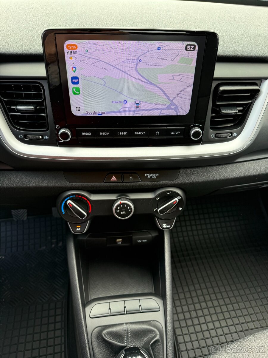 Kia Stonic, 1.2i 66700km 2021 - 9