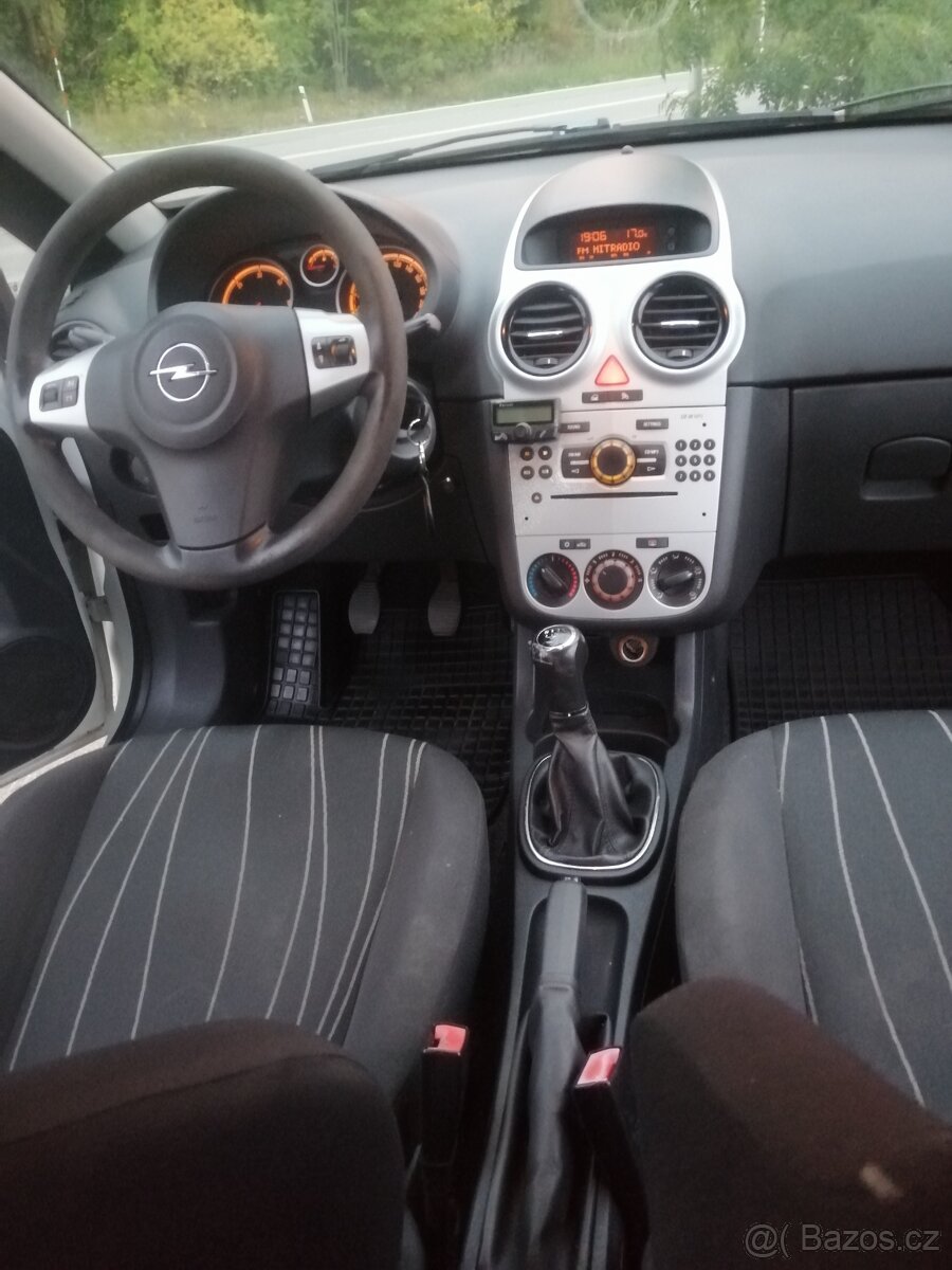 Opel Corsa 1.3cdti - 9