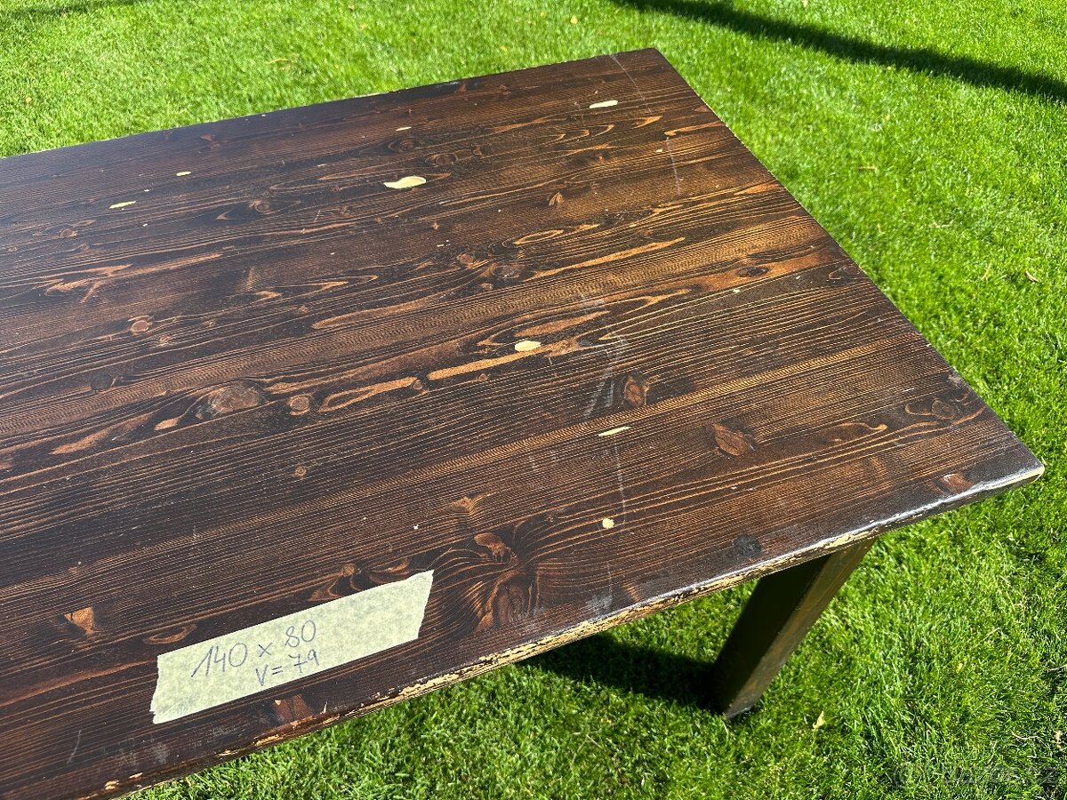 Židle TON, masivní stoly a lavice ze smrkového dřeva - 9