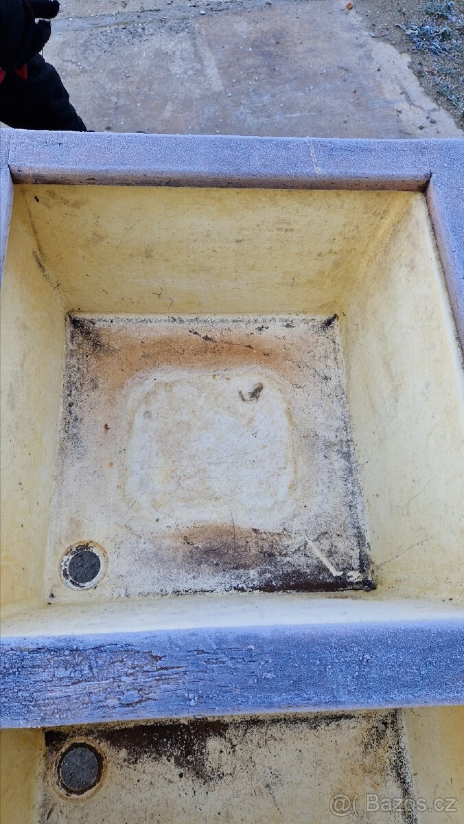 Mycí stůl starší 3x - 9