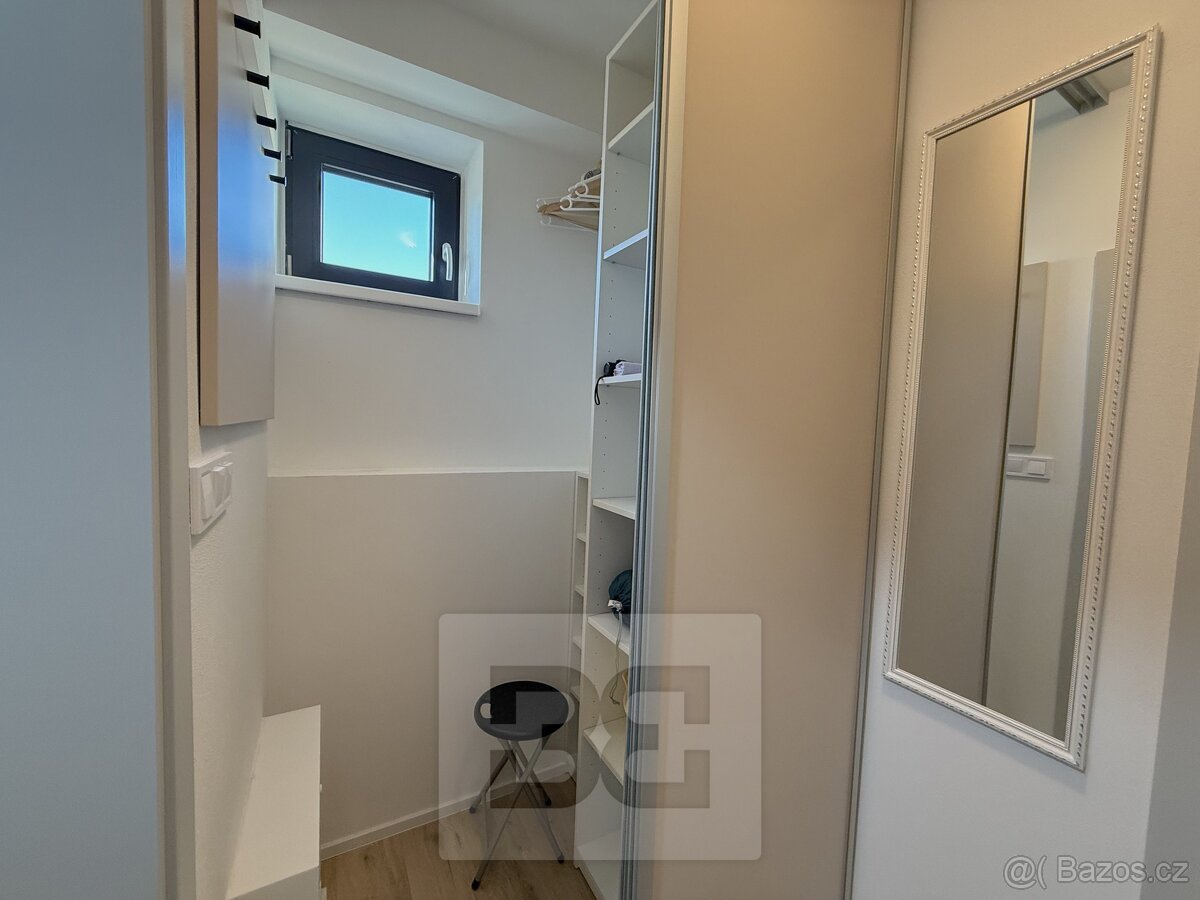 Pronájem bytu 1+kk 27 m², České Budějovice 6, ev.č. N08663 - 9