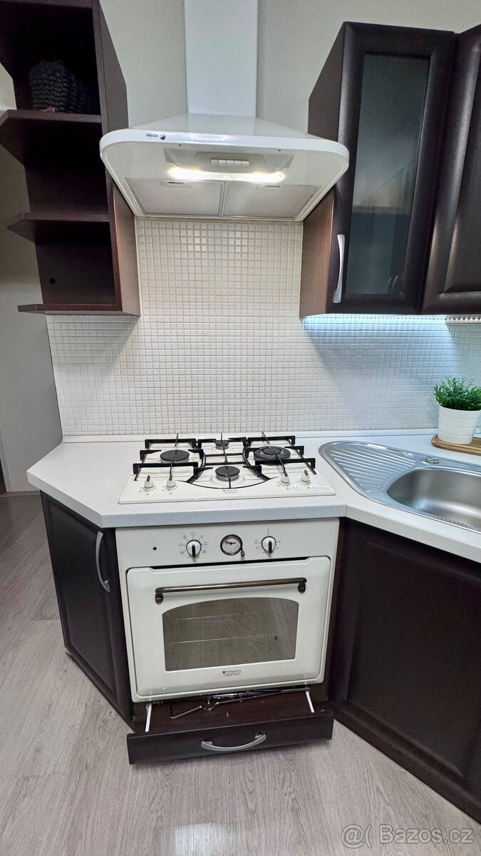 Kuchyňská linka - 9