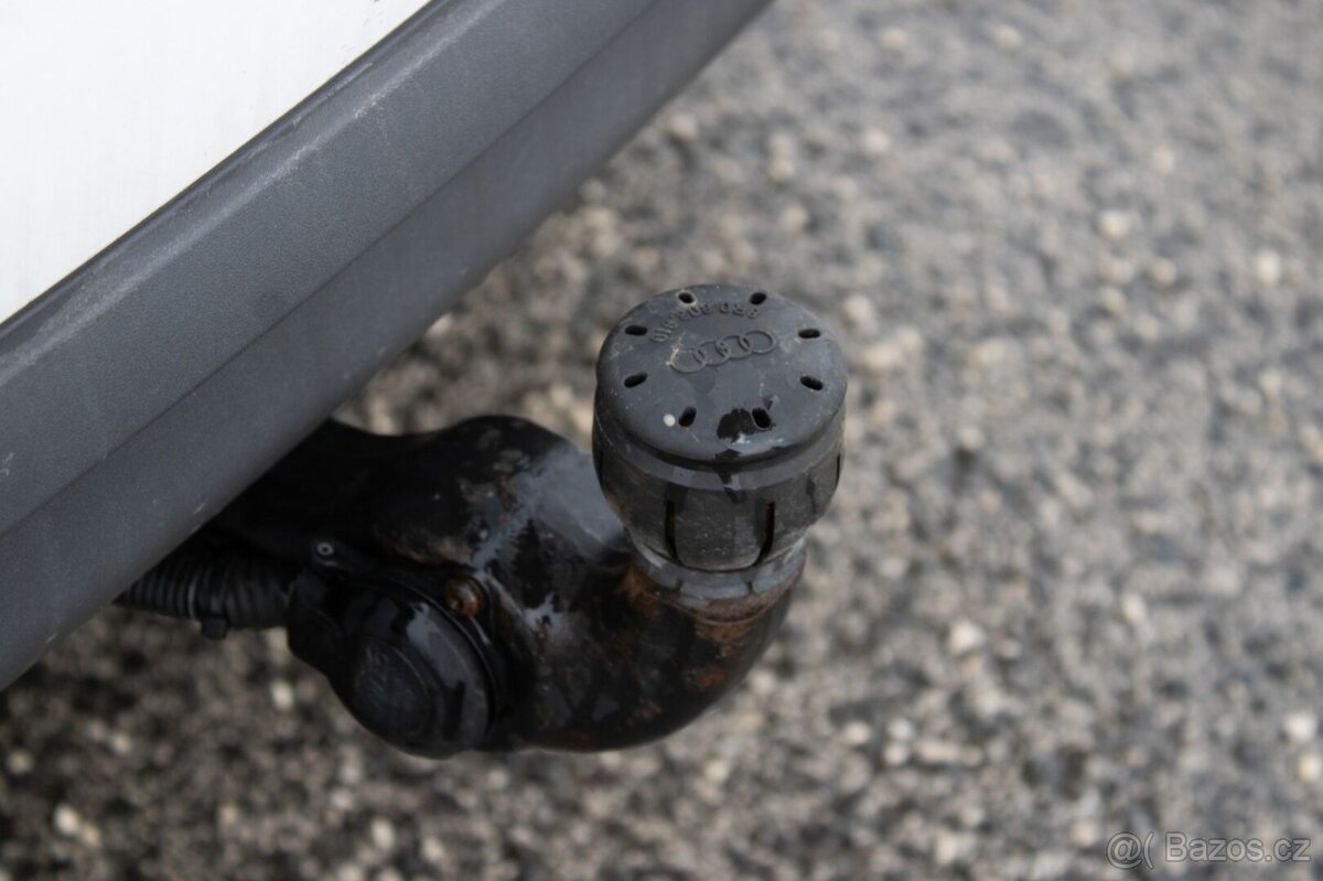 Audi Q5 2.0 TDI 110kW - manuál - 9