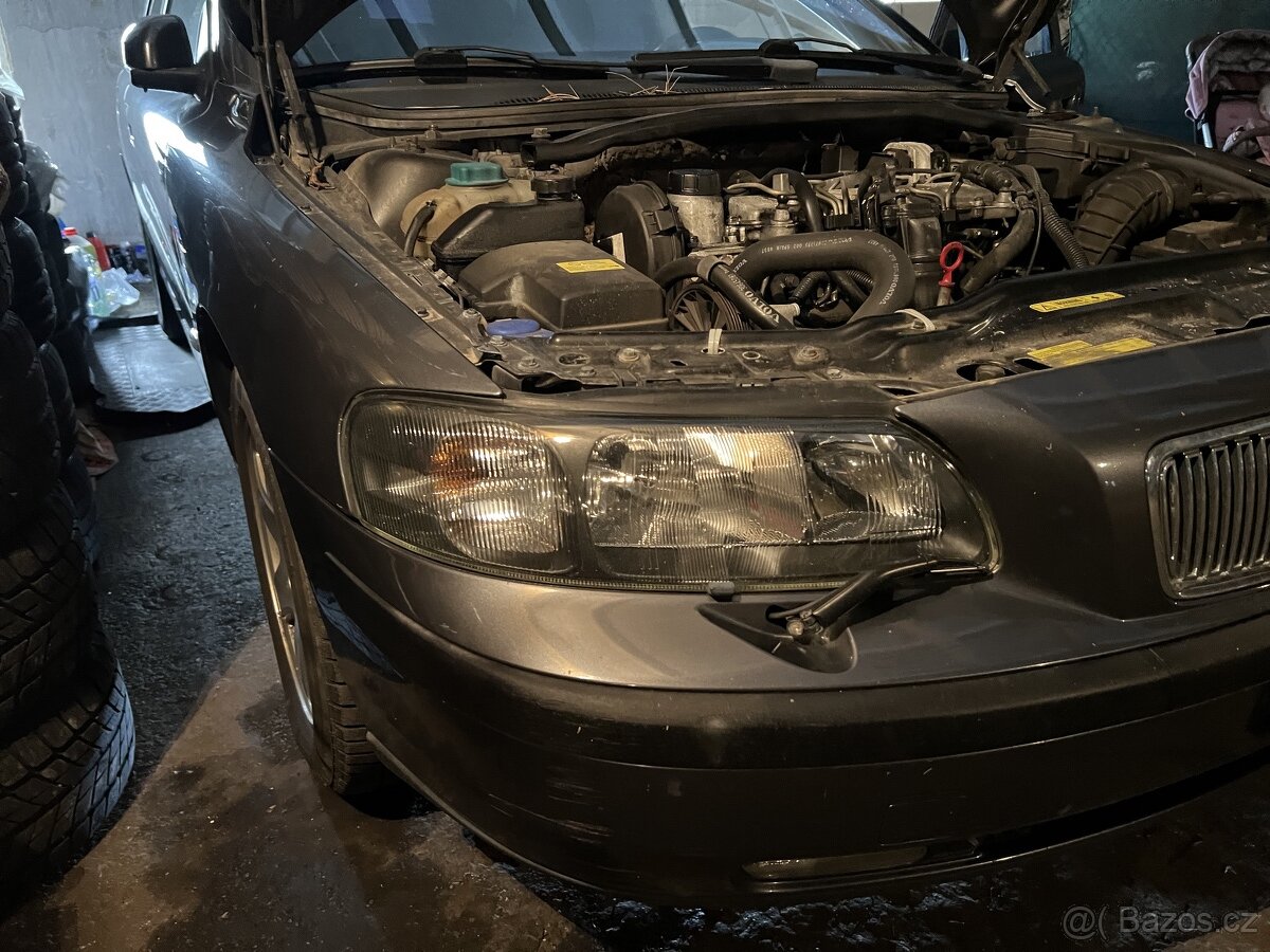 Volvo V70 D5 120kw Dily… - 9