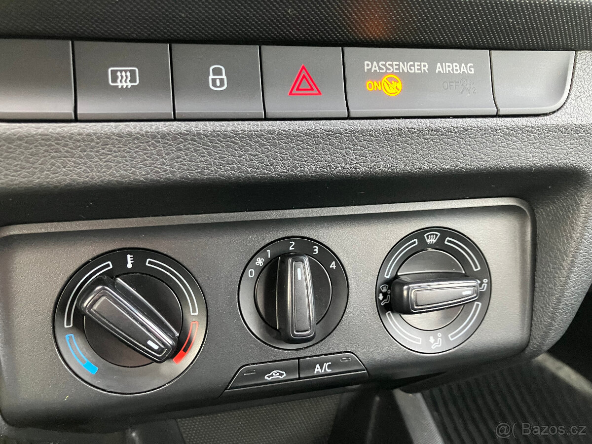 ŠKODA FABIA NAVI TAŽNÉ CARPLAY - 9