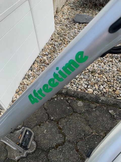 Prodám el. městské kolo, pánské, 4freetime, motor 250W - 9