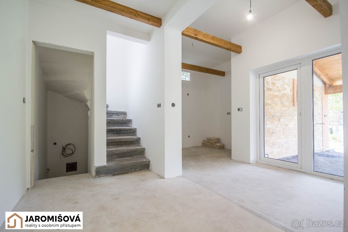 Prodej rodinného domu 107 m², pozemek 469 m² - 9