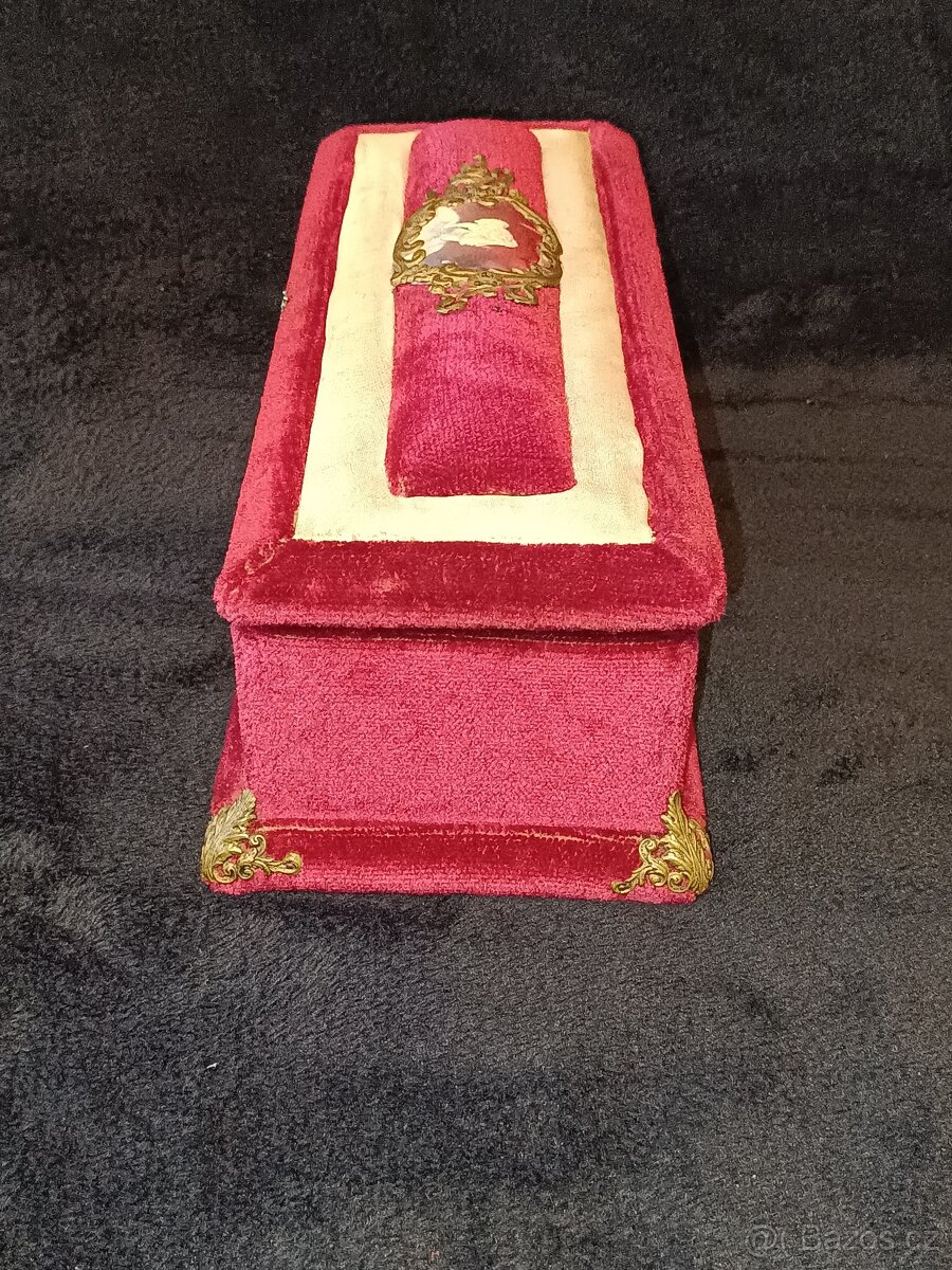 Secesní šperkovnice - 9