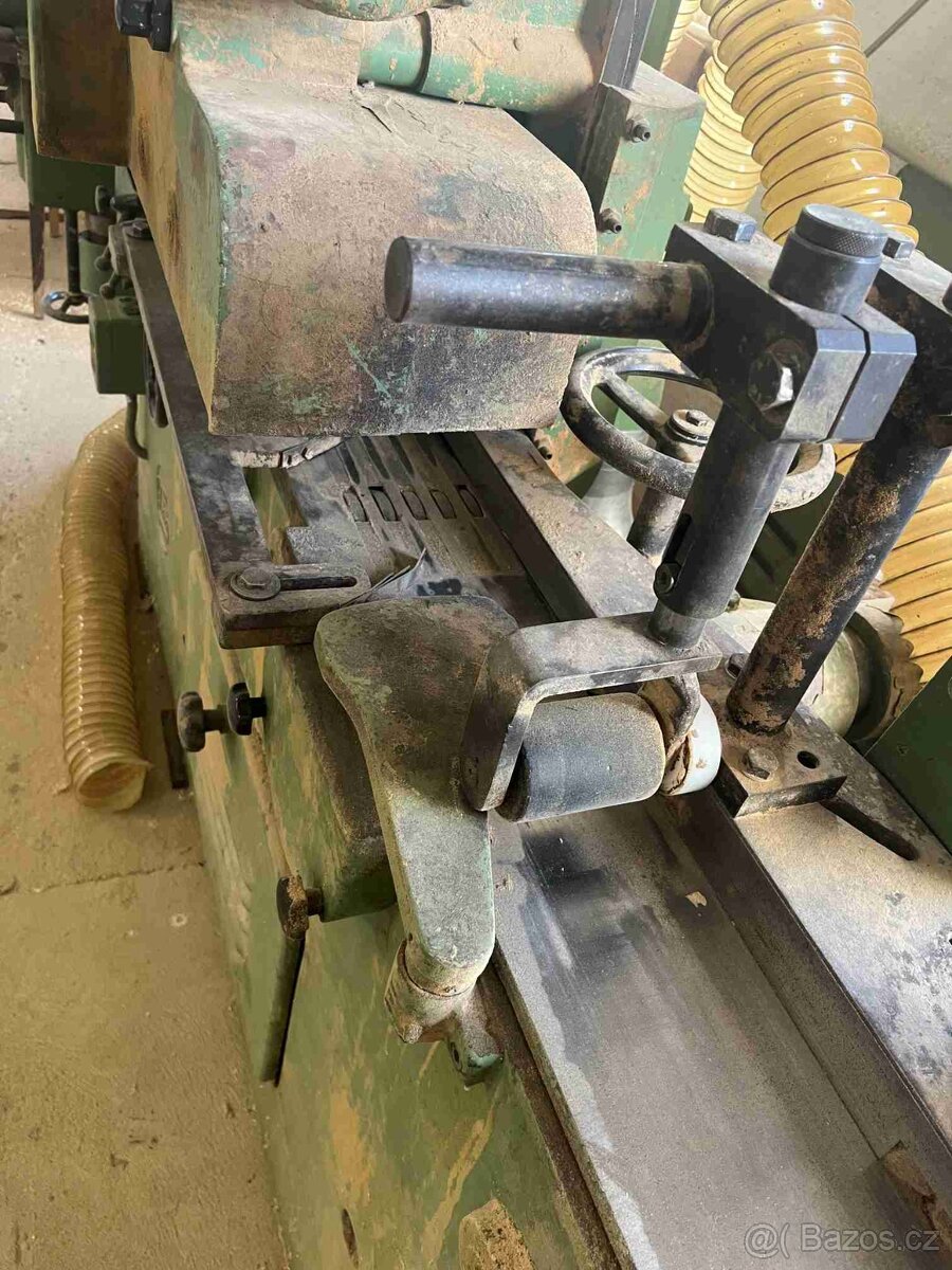 Čtyřstranná fréza - 9