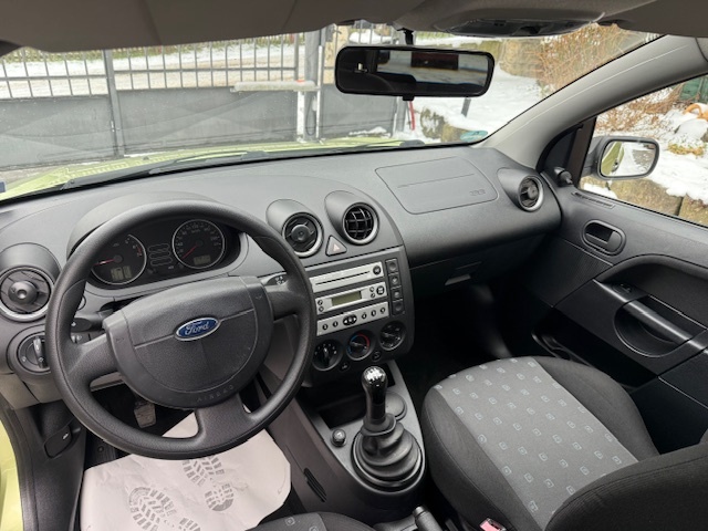 Ford Fiesta, 1,3i Top stav naj: 54000km - 9
