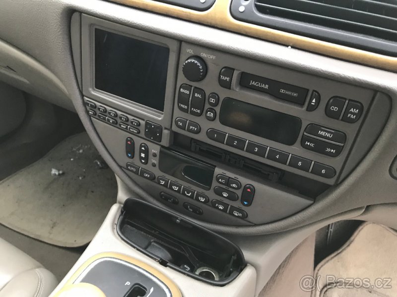 Jaguar S-TYPE 2001 3,0 V6 AUTOMAT - díly - 9