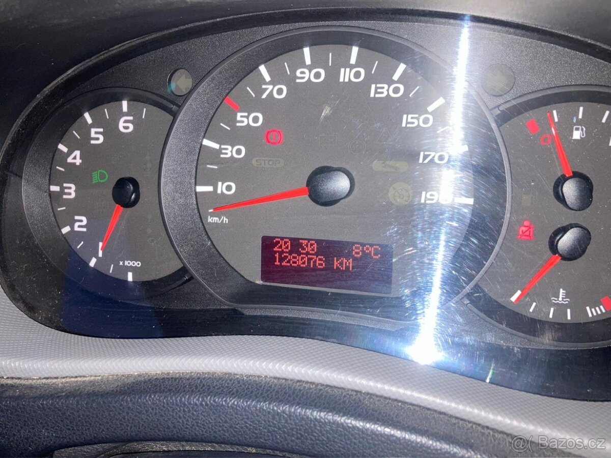 Renault Master 2,3 92kW - 9