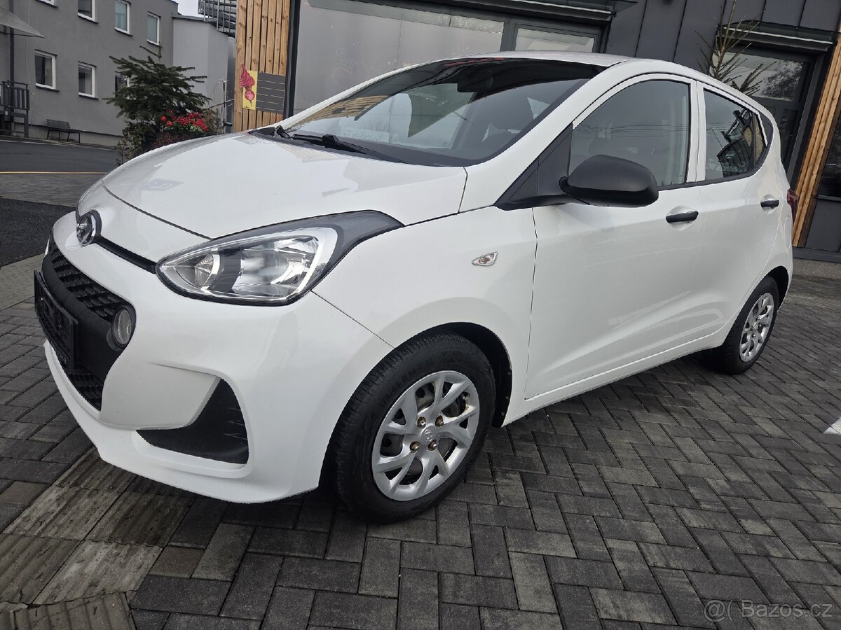 Hyundai i10 1.0i rok 2017 jen 109tkm - 9