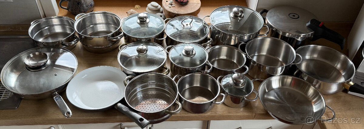 Nerezové nádobí - sada 17 kusů - 9