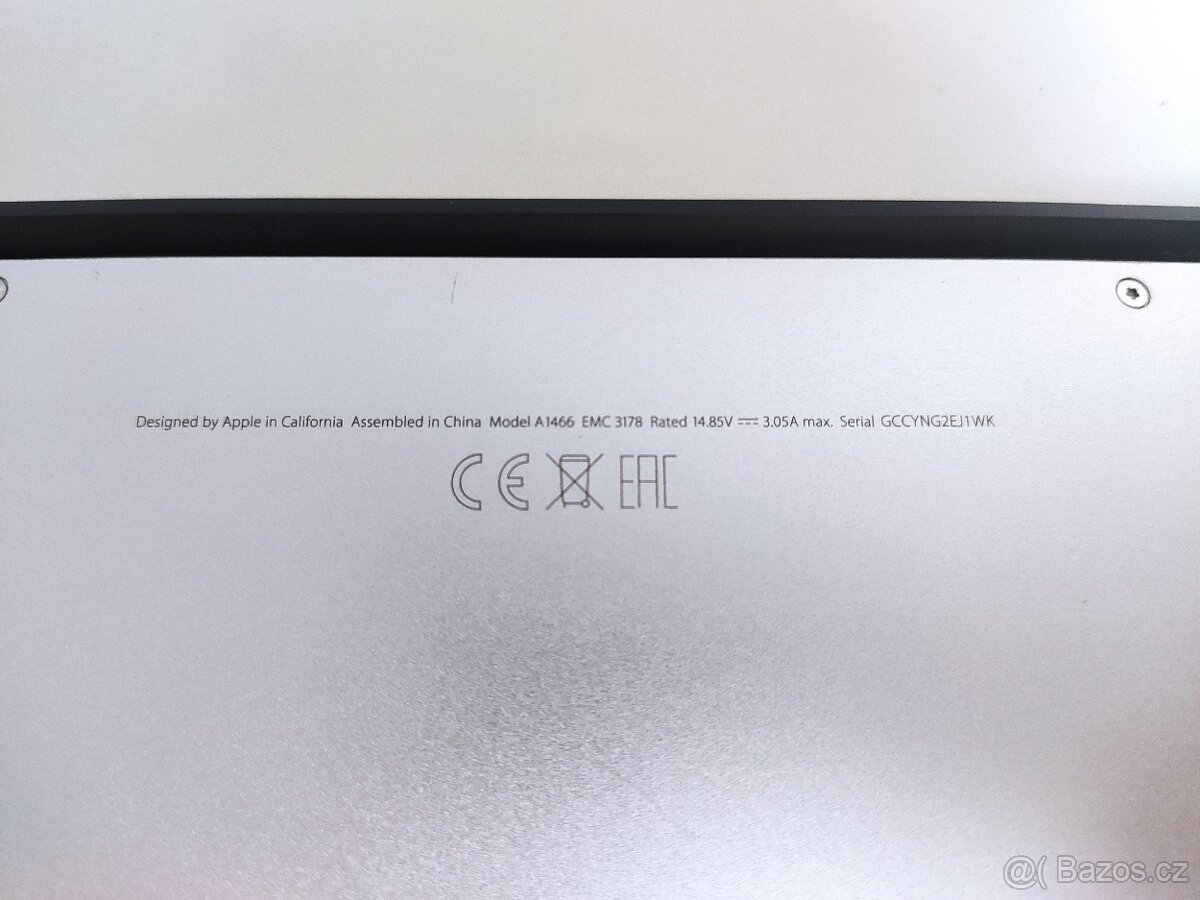 PRODÁNO- MacBook Air 13-inch, 2017-i5,8GB RAM,128GB úložiště - 9