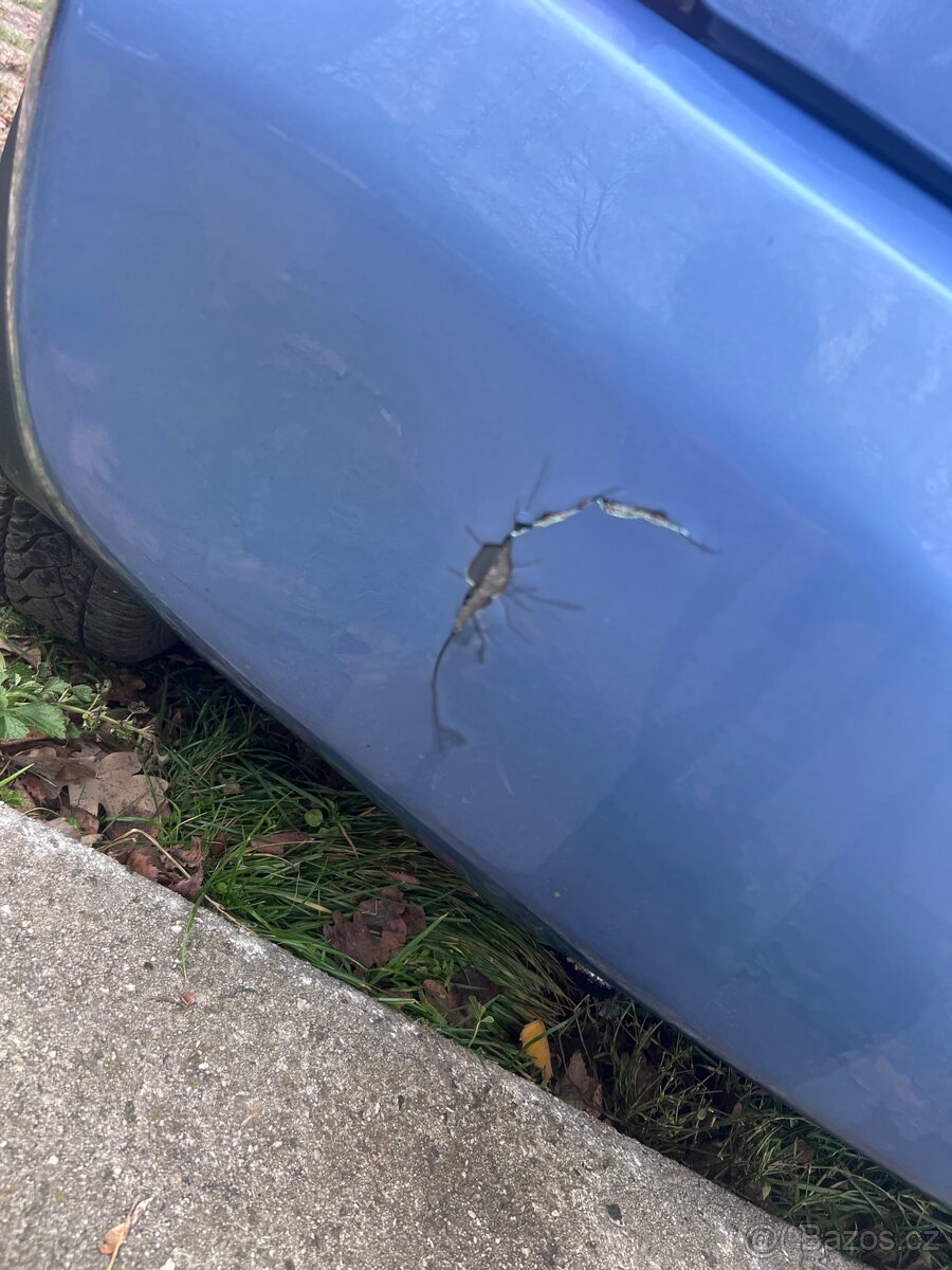 Nissan micra k12 1.2 - 9