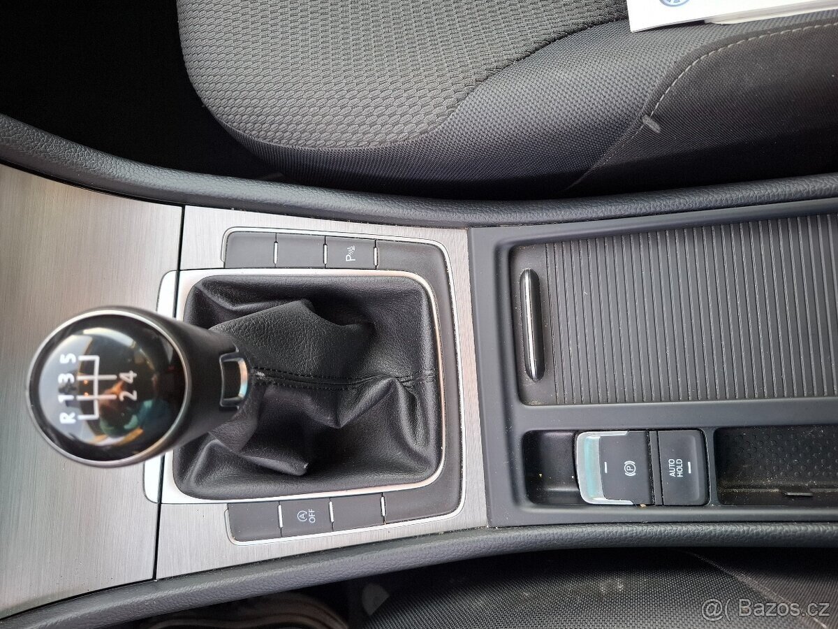 Volkswagen Golf variant 7 1.6 TDi 81kW - 9