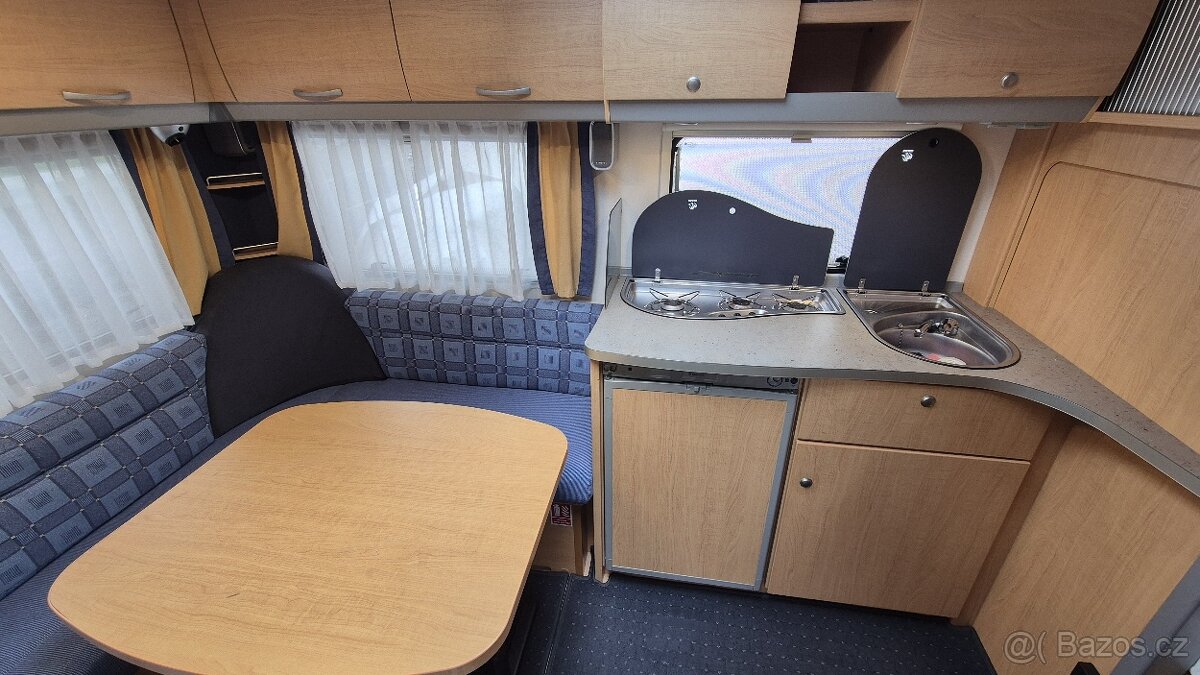 Pronájem karavan KNAUS sudwind 450, klima, pojezd... - 9