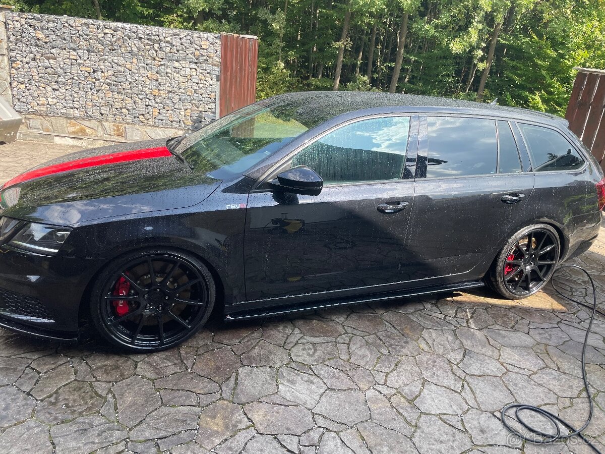 Octavie Rs3 úprava Revo stage 4 - 9