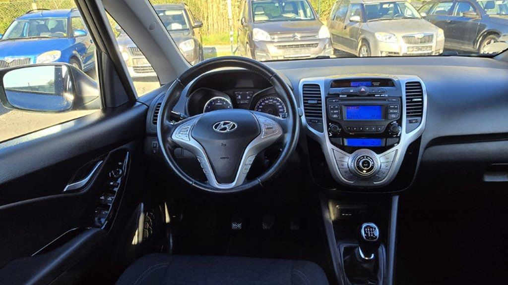 HYUNDAI ix20 1.4CVVT STYLE 1MAJITEL - 9