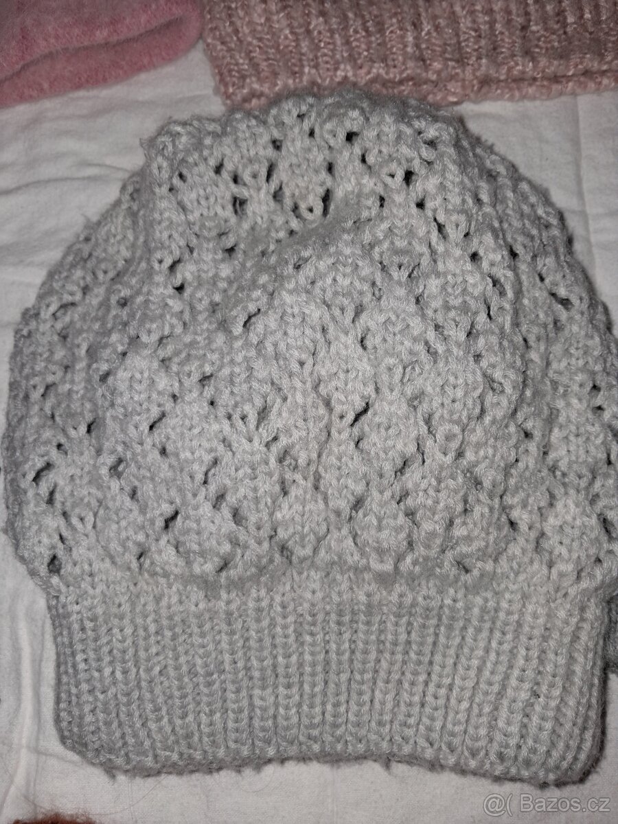 Dámské, dívčí zimní čepice - 9