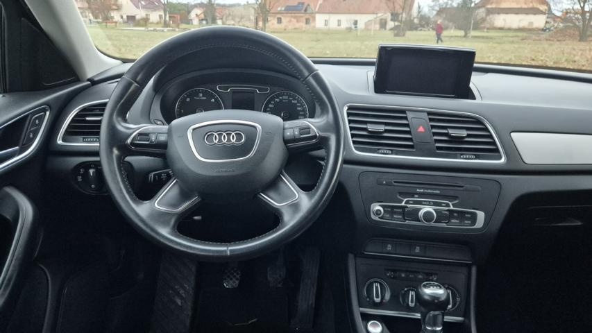 Prodám Audi Q3 2.0TDI 103KW - KLIMATIZACE - 9