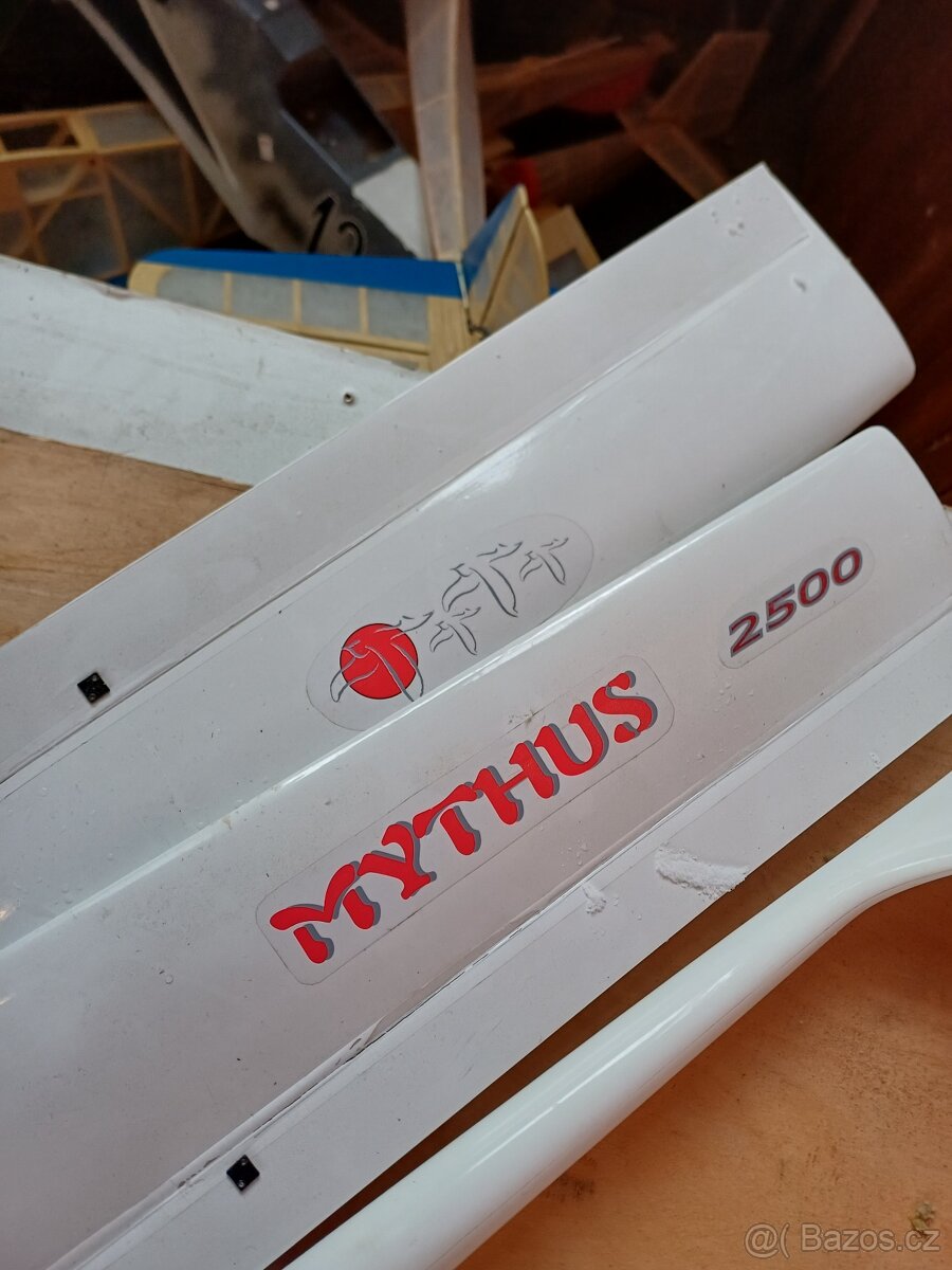 Kusy modelářských lodí a letadel - 9