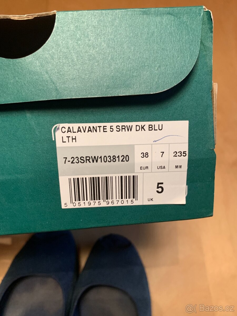 dámské tm. modré botky zn. Lacoste - vel. 38 - 9