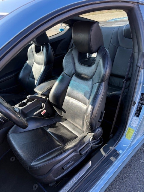 Hyundai Genesis Coupe V6 3,8i automat, 223kW - 9
