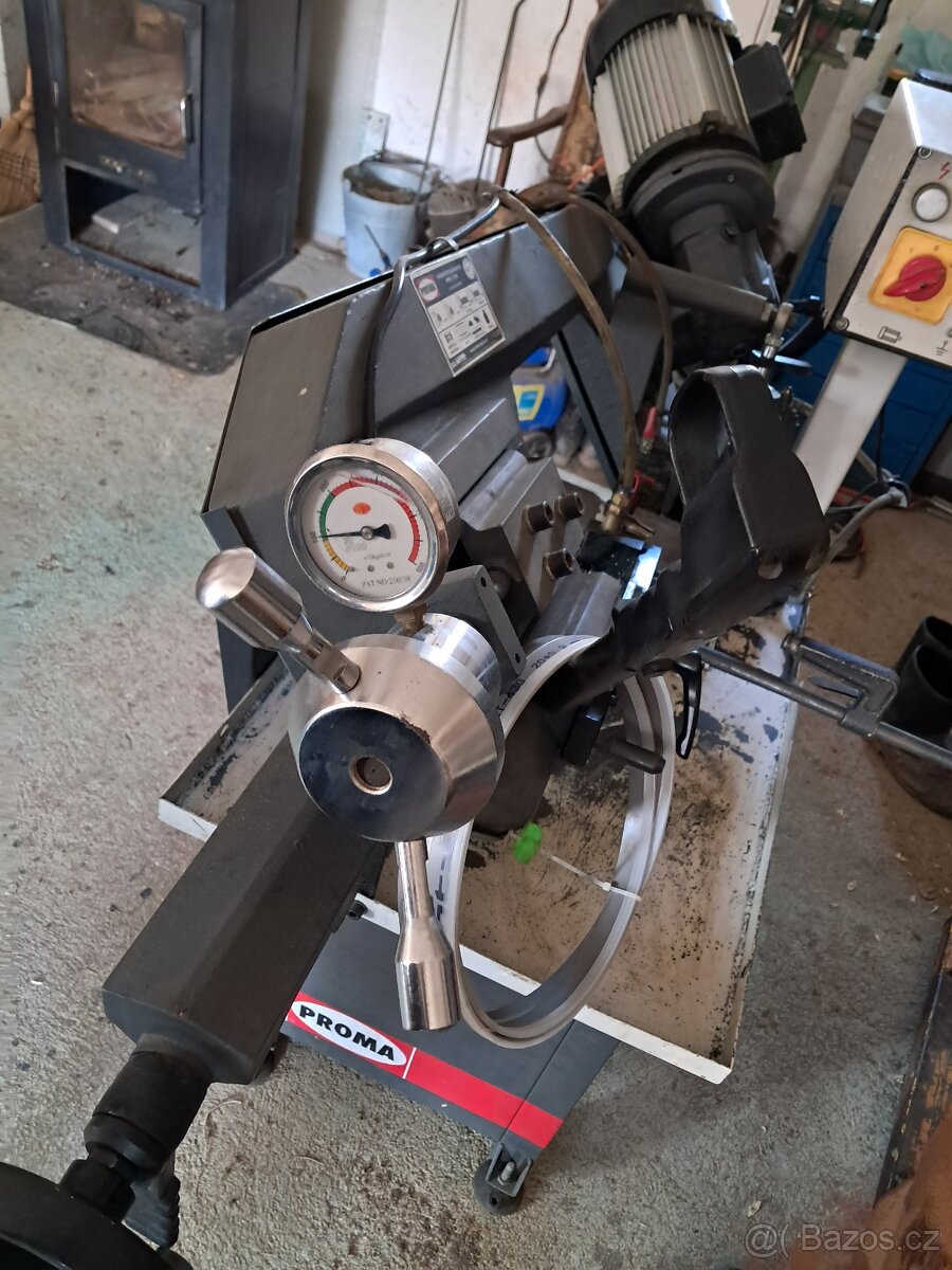 Pásová pila na kov - 9