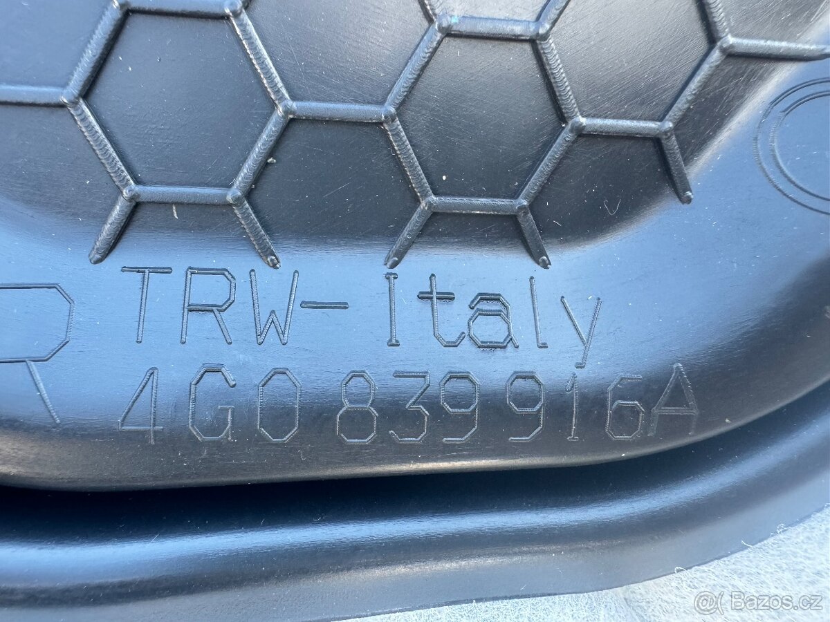 Dily pravych zadnich dveri - Audi A6 4G/C7 avant - 9