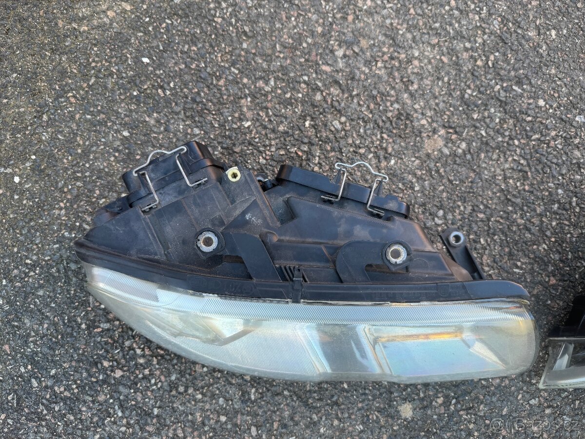 Škoda Superb I xenon - 9