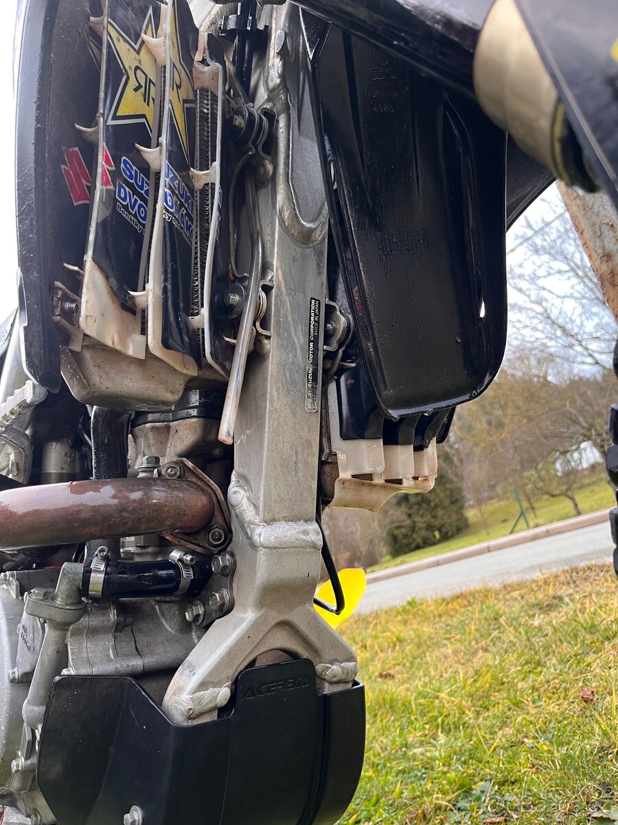 Suzuki Rmz 250 2014 - 9