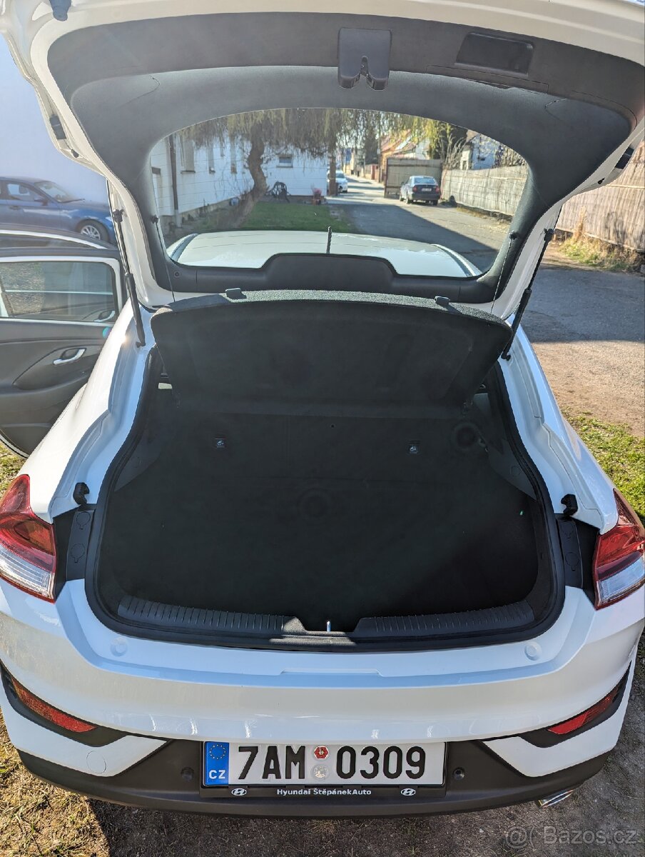 Hyundai i30 fastback - 9