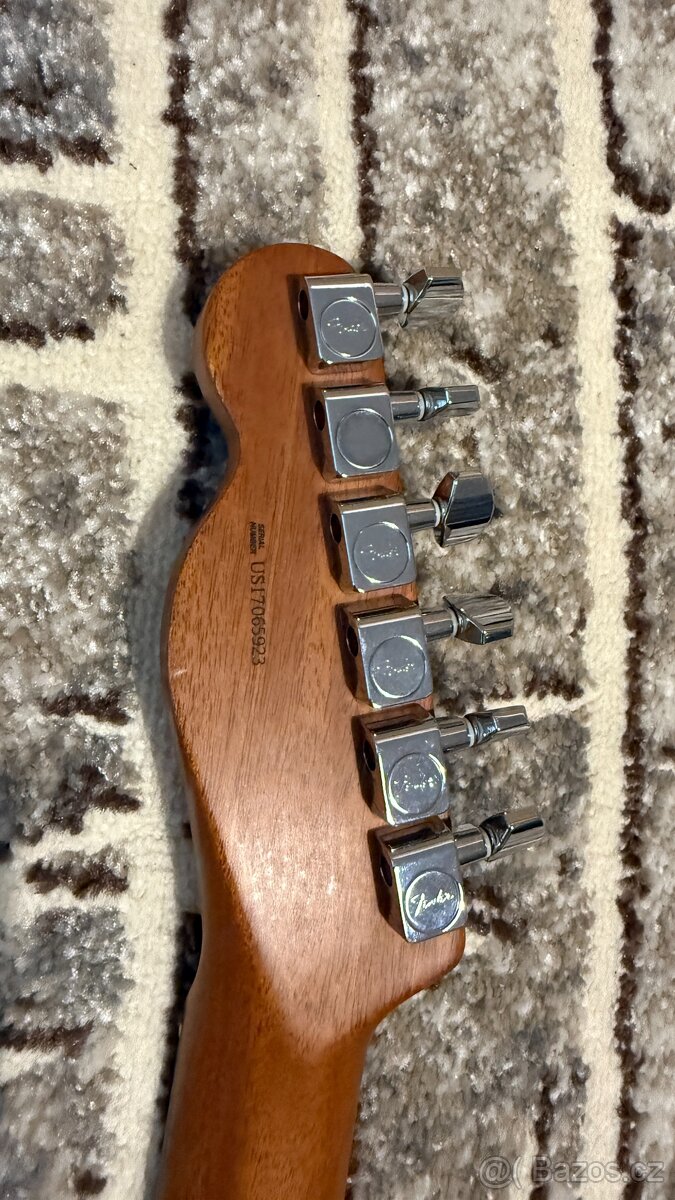 Fender 2017 LTD American Pro Mahogany Tele Deluxe Shawbucker - 9