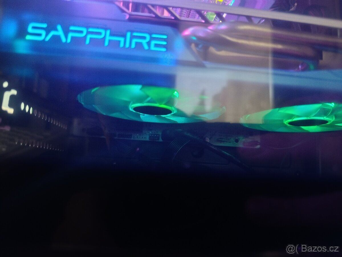 Malé Herní PC + pracovní stanice / 64 GB / 2250GB / 28 CPU - 9