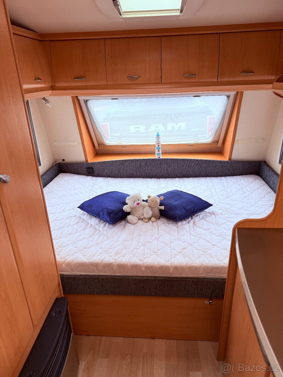 Hobby DeLuxe 400SF/2008/1.350KG/4MÍSTA - 9