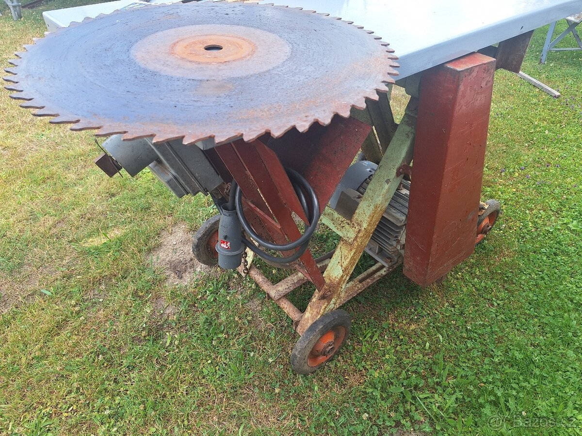 Cirkulárka štípačka Narex HVP60 - 9