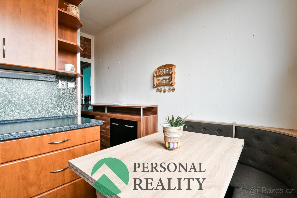 Prodej bytu 2+1 55 m², Cheb, ev.č. 02746 - 9