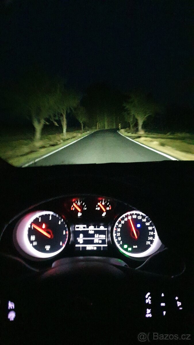 Opel Astra combi - 9