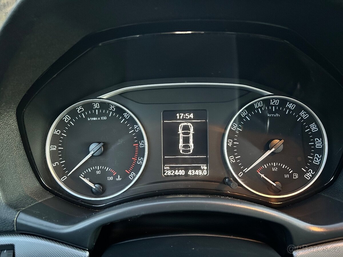 Škoda Octavia 2 FL 2.0 TDI Cr 2010 - 9