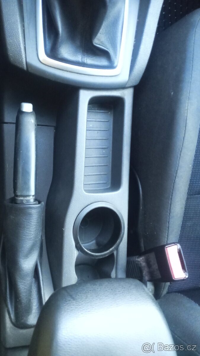 Ford Focus kombi 1.6tdci 80kw - 9