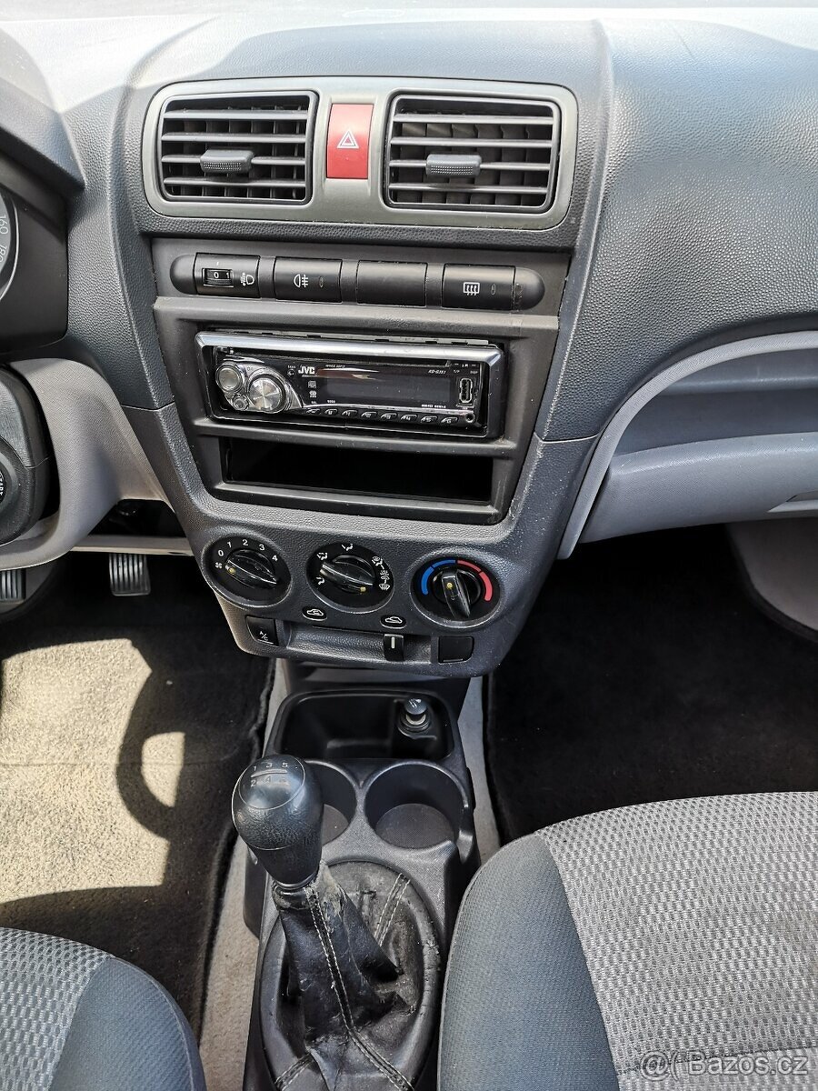 KIA PICANTO NOVÉ V ČR POSILOVAČ KLIMATIZACE - 9