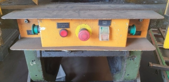 Excentrický lis LENP 63 z roku GO 2000 - 9