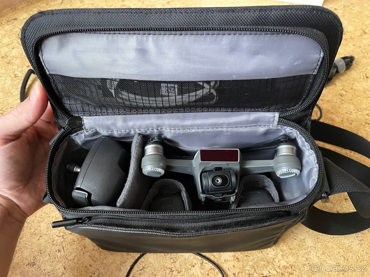 DJI Spark – Fly More Combo - 9