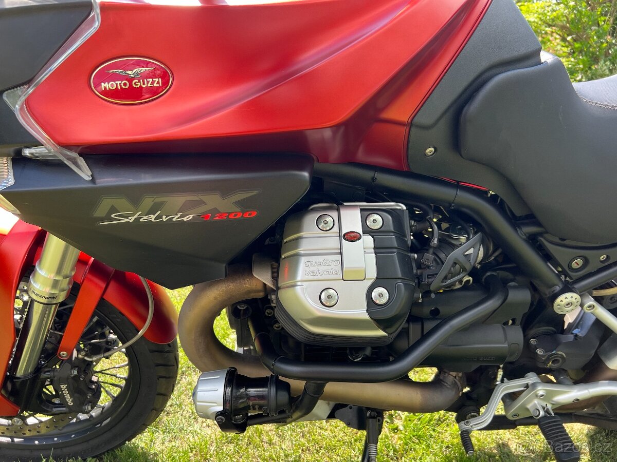 Moto Guzzi Stelvio NTX - 9